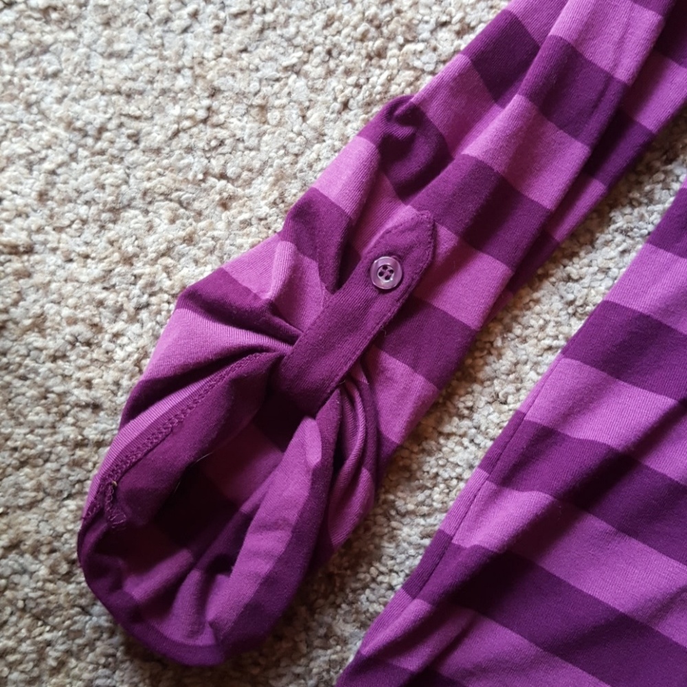 Long Sleeve top - Picture 2 of 3
